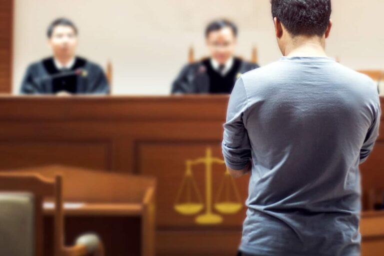 Strafe bei einer Falschaussage oder Meineid vor Gericht