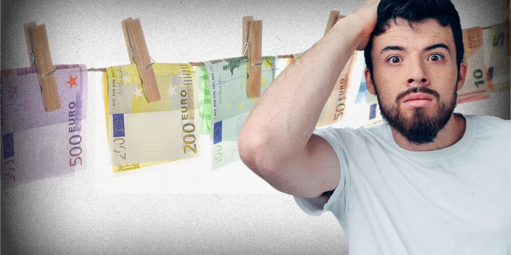 Selbstanzeige wegen Geldwäsche - Risiken & Chancen